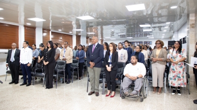 Contraloría y Conadis promueven inclusión con taller sobre trato digno a personas con discapacidad