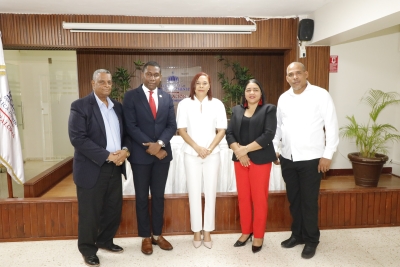 Contraloría instala Unidad de Auditoría Interna en la Regional de Educación 10, Santo Domingo Este