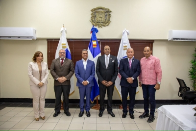 Contraloría e Inposdom impulsan la excelencia institucional con diplomado estratégico en control interno