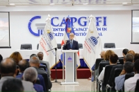 Max Puig imparte conferencia sobre el cambio climático a colaboradores de la Contraloría