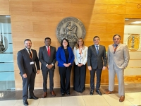 Delegación de la Contraloría General de la República intercambia buenas prácticas con homólogos de Chile