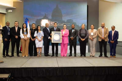 Unidad Antifraude de la Contraloría recibe reconocimiento en Segunda Cumbre Global de Inteligencia
